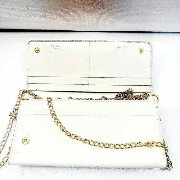 Prada Leather Wallet On Chain - Picture 6 of 8
